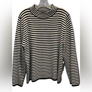Sag Harbor Black and White Striped Sweater